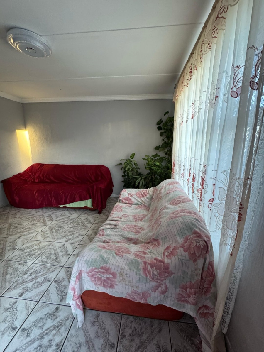 2 Bedroom Property for Sale in Portlands Western Cape